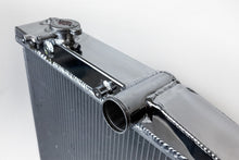 Load image into Gallery viewer, Photo - Close Up